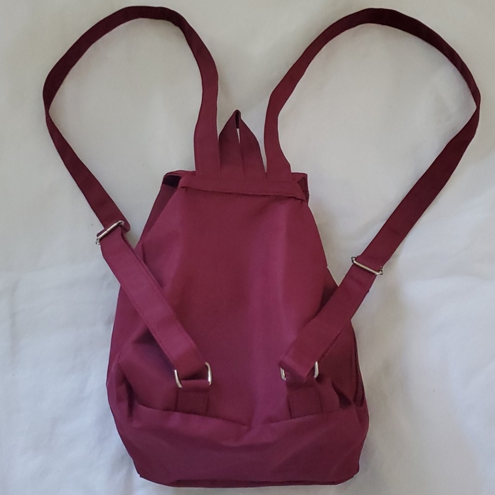 Small Backpack - Picture 3 of 9